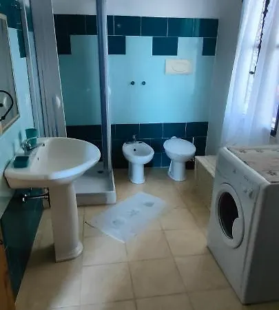 Vista Mare بيت للعطل أروسييْ